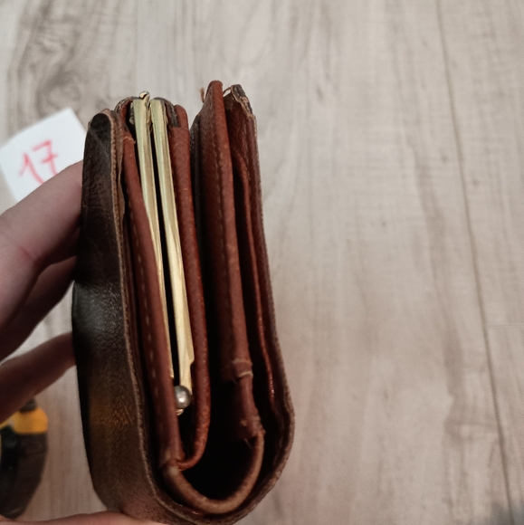 Louis Vuitton Monogram Monnaie Billets Viennois Bifold Kisslock Wallet - Picture 3 of 11